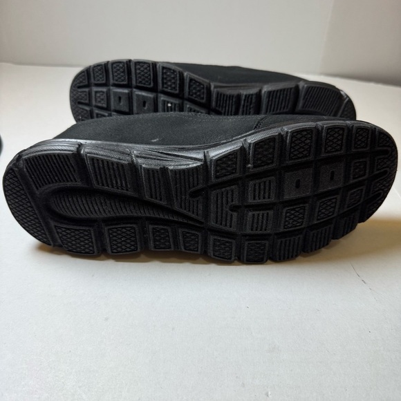 Good Soles by Catherine’s Black Slip On Sneakers - Picture 8 of 10